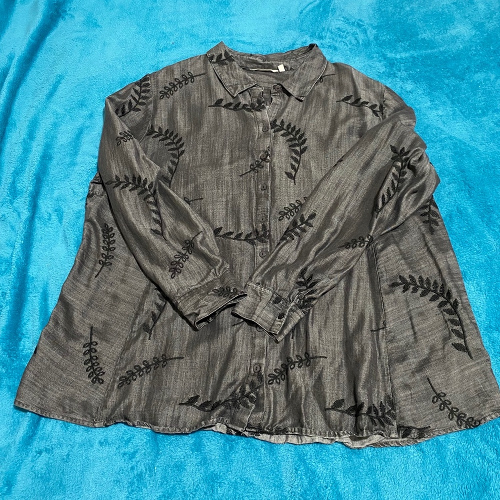 Soft Surroundings Embroidered Button-Front Shirt – Women’s 2X – Gray